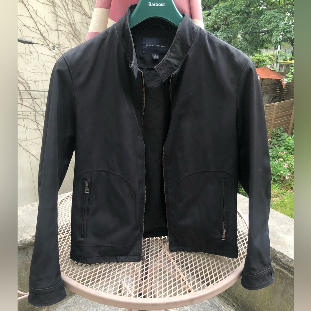 Men’s Vintage Black Banana Republic Jacket. Size M.
